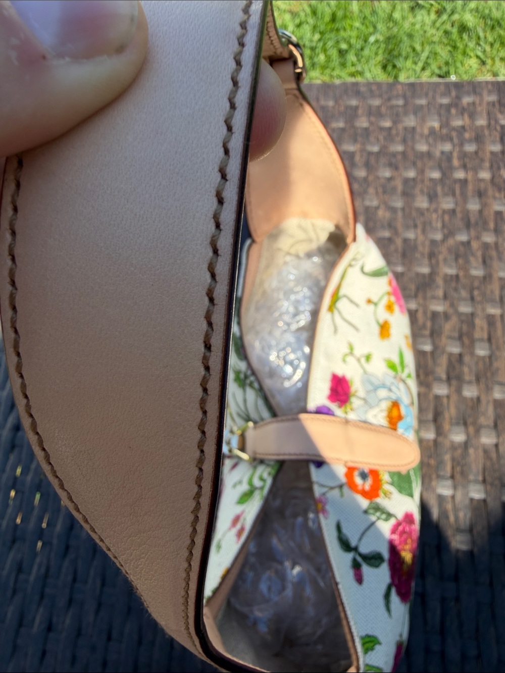 Gucci Flora Jackie Shoulder Bag - Picture 5 of 11